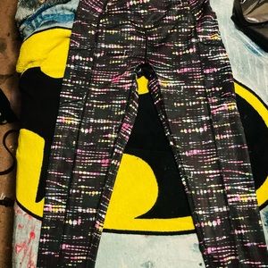 NEW, BRAND-NEW !!!! SIZE:3-5 juniors !